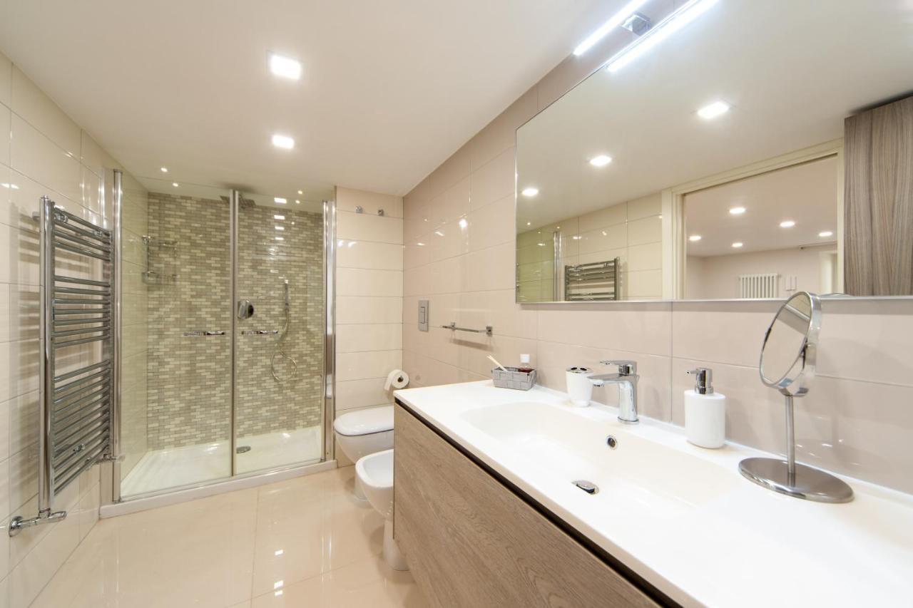 Centro Storico - Casa Con Wi-fi E 4 Posti Letto In Via Dei Tribunali Apartment