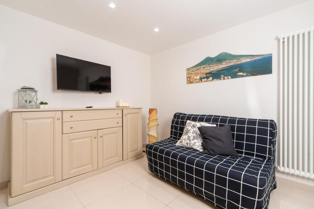 Apartment Centro Storico - Casa Con Wi-fi E 4 Posti Letto In Via Dei Tribunali